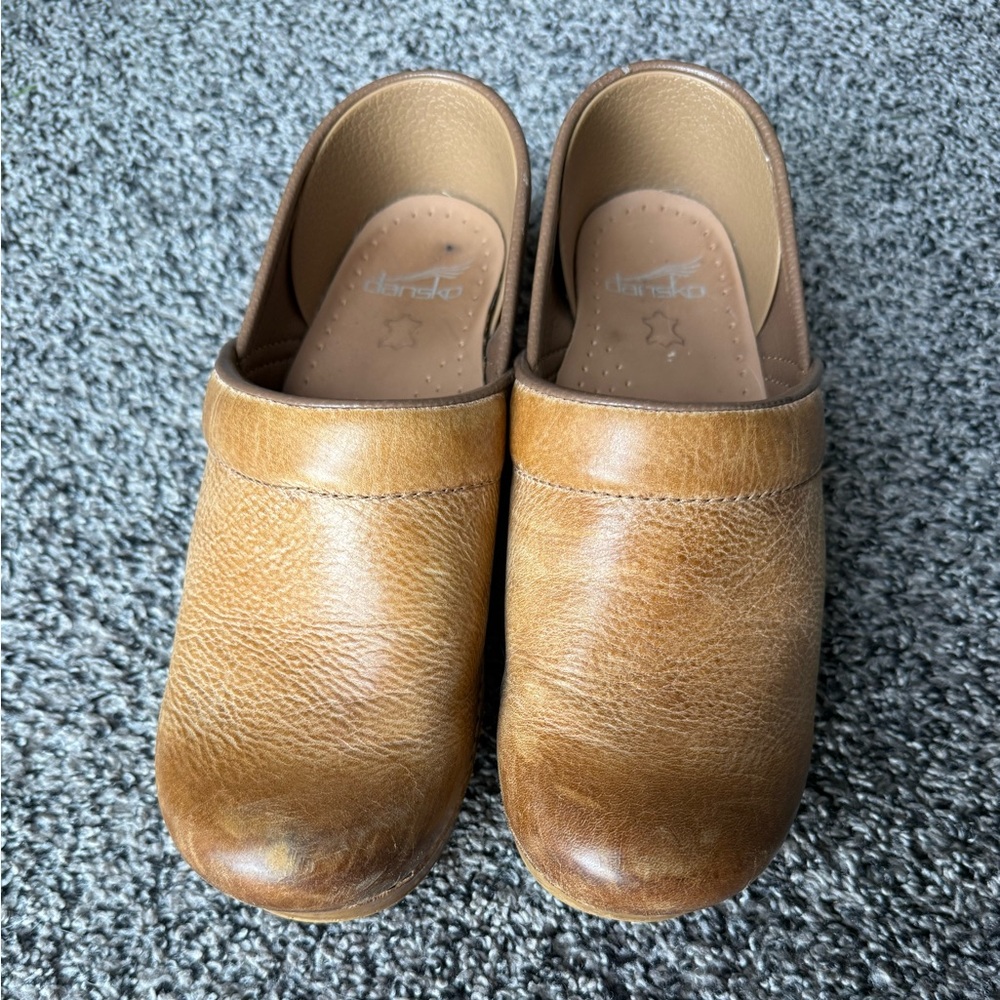 Dansko Professional Honey Distressed Clogs